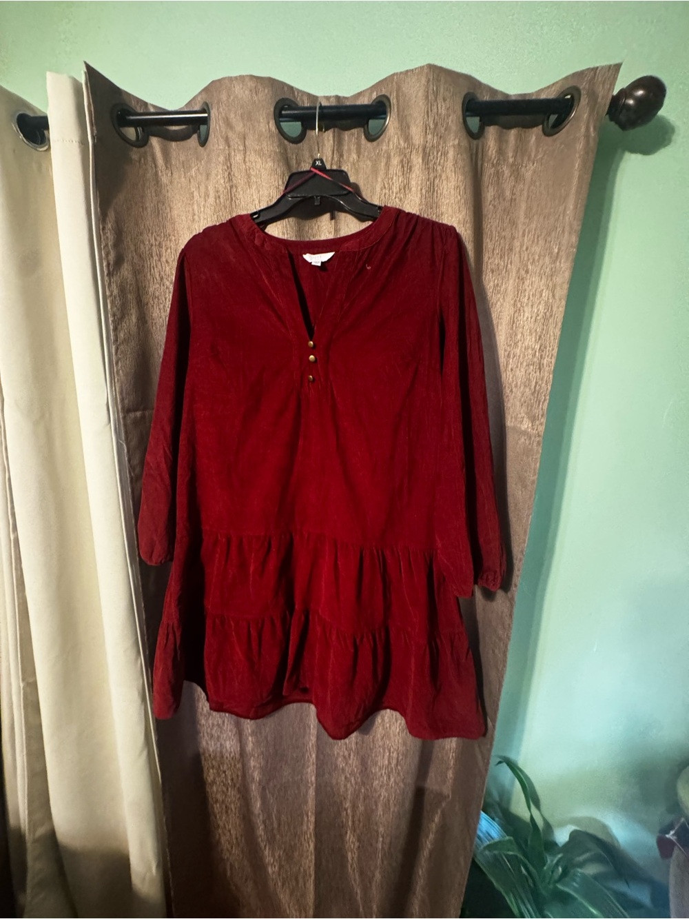 Time N Tru Burgundy Corduroy Woven Tiered Knee Length Long Sleeves Women’s LG